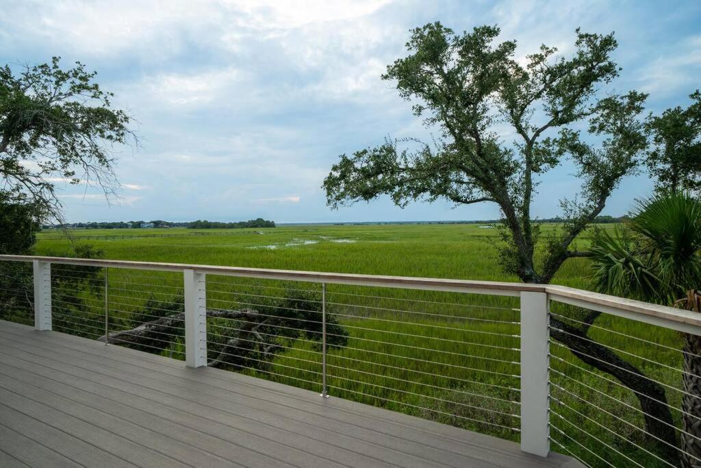 Marsh Island 9 - Best Sunset On The Island! Renovated Home! Isle of Palms Exterior photo